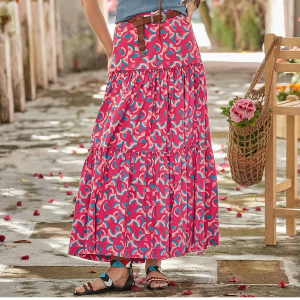 Sundance Pink and White Tiered Maxi Skirt Casual Resort Wear